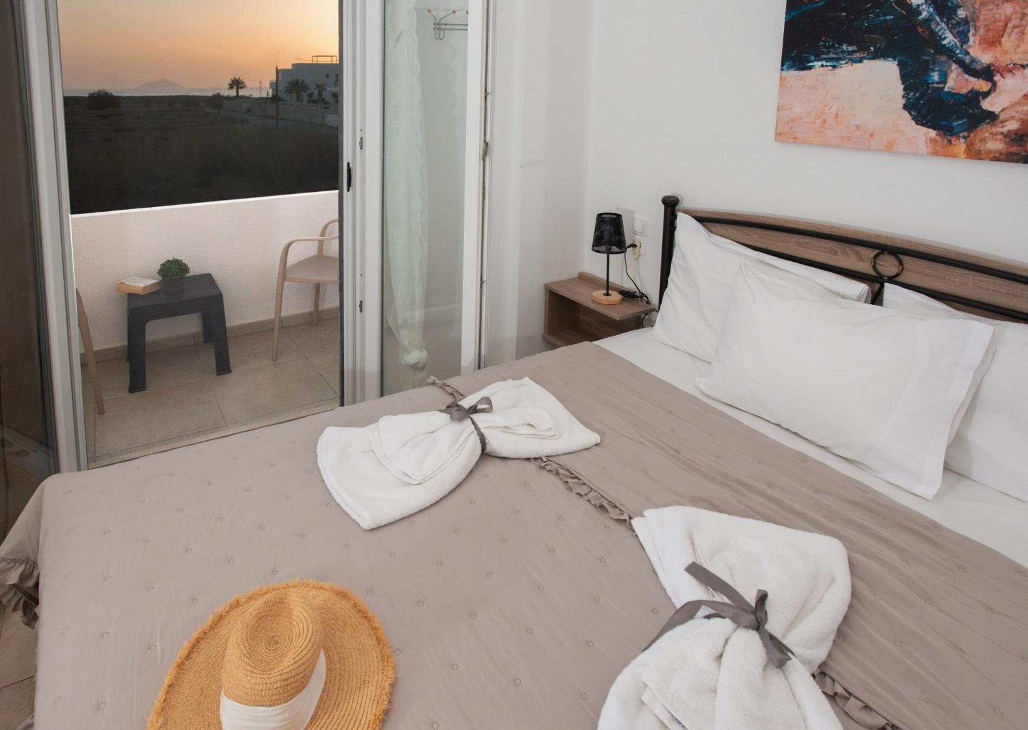 Afrathias Beachhouse - Cretan Hideaway Kalamaki  Eksteriør bilde